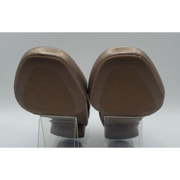 Bernardo Women Eloise Leather Bow Ballet Flat 7 Platinum Distressed Leather Gold - Picture 11 of 16